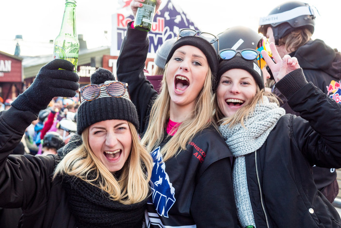 Bild från Red Bull Homerun 2016 Utklädnad & Mingel